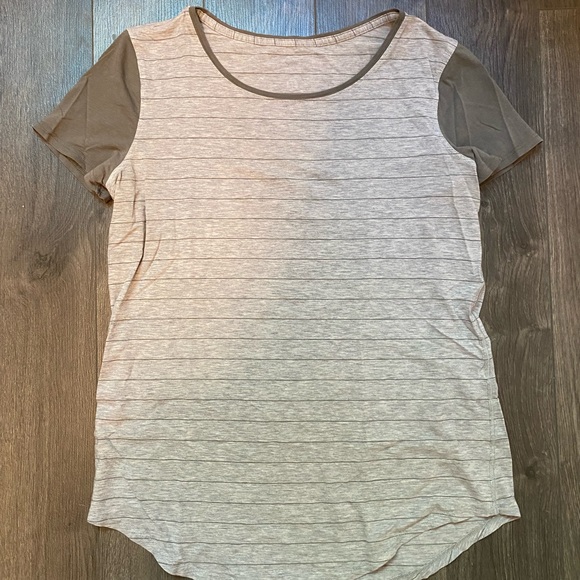 Lululemon Love Crew Tshirt, Size 4